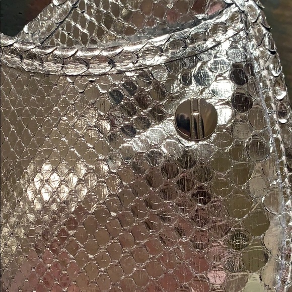 HAYWARD | Silver Python Mini Tear Drop Bag - Picture 4 of 5
